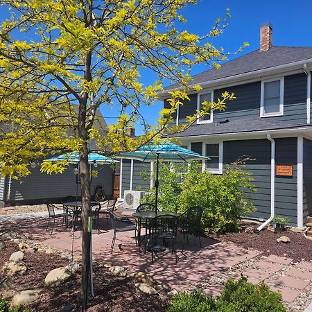 Cozy 2 Bdrm Vacation Rental - 1 Mile To Dtwn ラピッドシティ エクステリア 写真