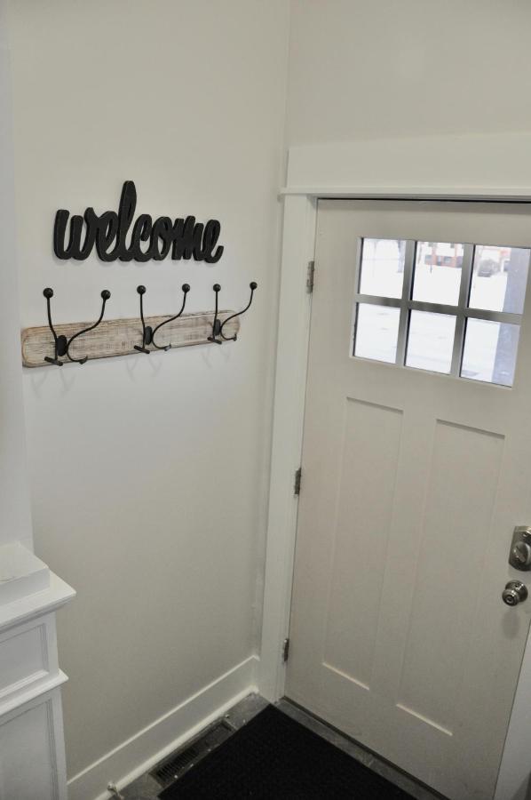 Cozy 2 Bdrm Vacation Rental - 1 Mile To Dtwn ラピッドシティ エクステリア 写真